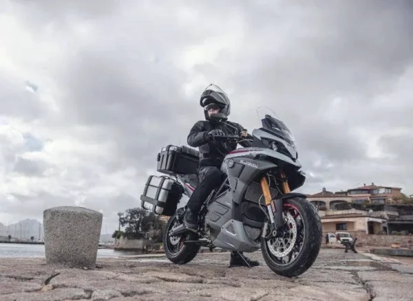 Electric Motorcycles in Ecuador