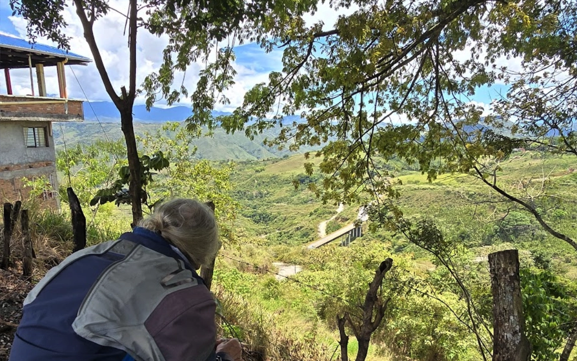 Ecuador & Colombia Expedition Guided Tour - Day 3 gallery 2