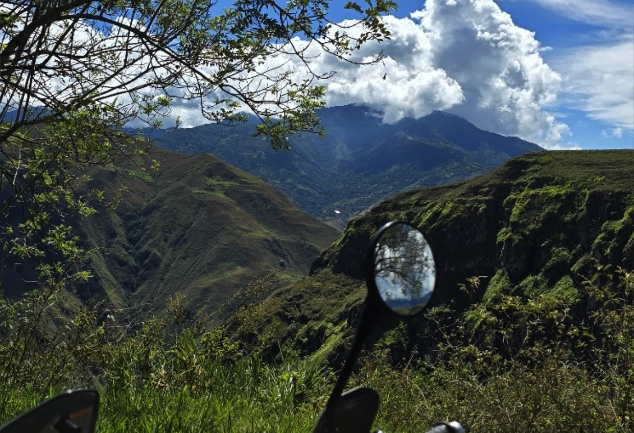 Ecuador & Colombia Expedition Guided Tour - Day 10 - Pasto – Otavalo