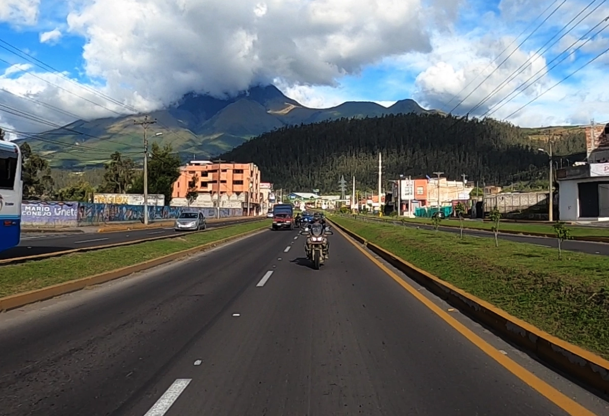 Ecuador & Colombia Expedition Guided Tour - Day 11 gallery 2