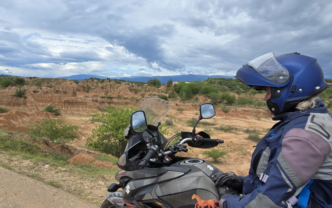Ecuador & Colombia Expedition Guided Tour - Day 6 gallery 3