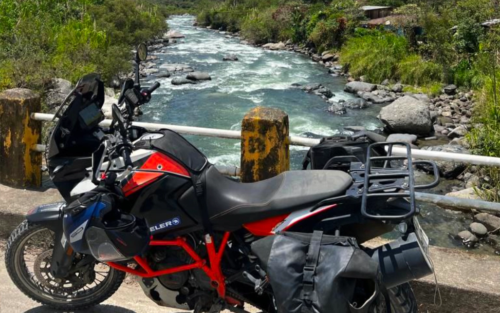 Spondylus – Guided Tour - Day 8 - MINDO – QUITO