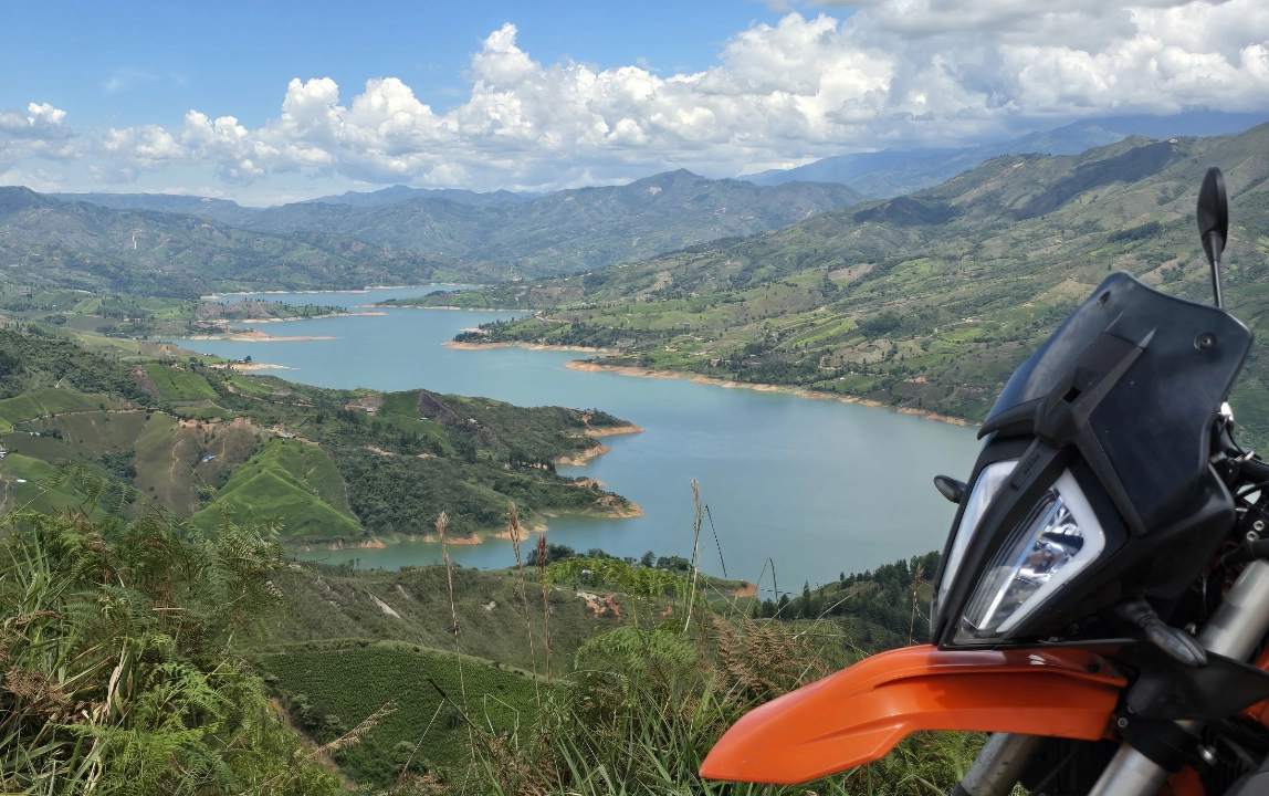 Ecuador & Colombia Expedition Guided Tour